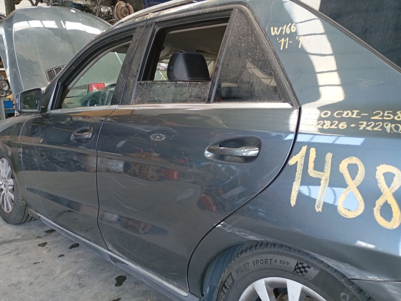 Recambio de puerta trasera izquierda para mercedes-benz clase m (w166) ml 350 bluetec 4-matic (166.024, 166.023) referencia OEM 