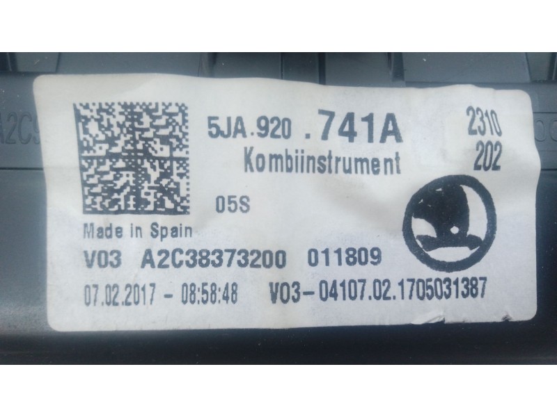Recambio de cuadro instrumentos para skoda rapid (nh3, nk3, nk6) 1.6 tdi referencia OEM IAM 5JA920741A  