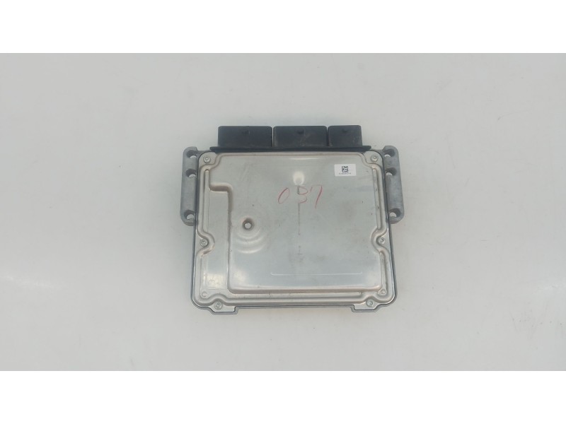 Recambio de centralita motor uce para nissan x-trail iii (t32_, t32r, t32rr) 1.6 dci (t32) referencia OEM IAM 237104BE1A 0281033