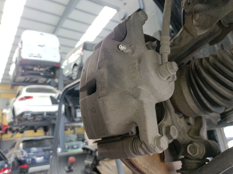Recambio de pinza freno delantera derecha para nissan qashqai i (j10, nj10) 1.5 dci referencia OEM IAM   