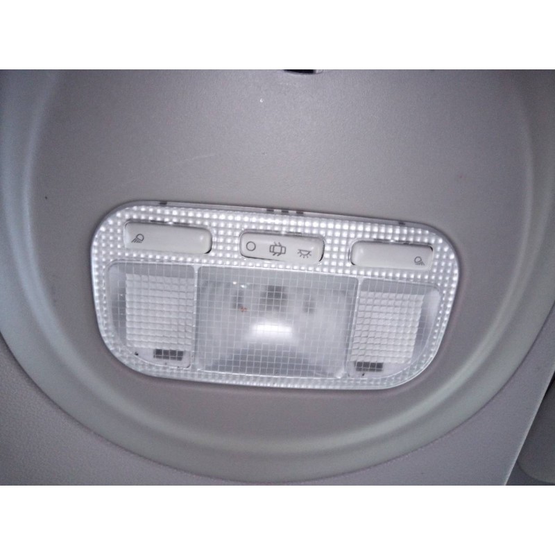 Recambio de luz interior para citroen berlingo station wagon feel referencia OEM IAM   