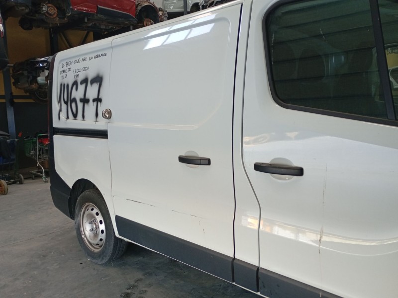 Recambio de puerta lateral corredera derecha para renault trafic iii furgoneta (fg_) 1.6 dci 120 (fgmb) referencia OEM IAM   
