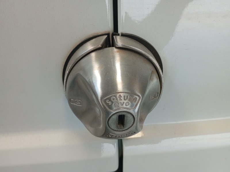 Recambio de puerta lateral corredera derecha para renault trafic iii furgoneta (fg_) 1.6 dci 120 (fgmb) referencia OEM IAM   