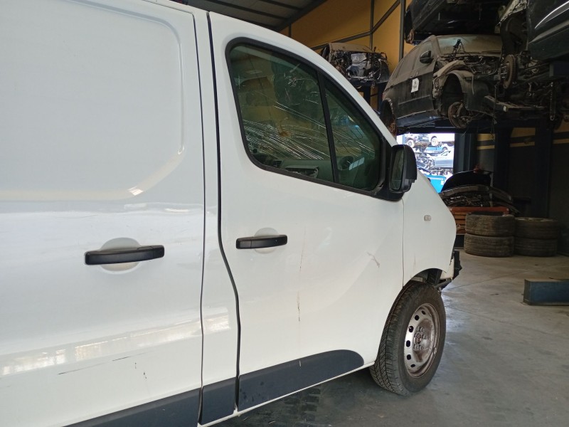 Recambio de puerta delantera derecha para renault trafic iii furgoneta (fg_) 1.6 dci 120 (fgmb) referencia OEM IAM   