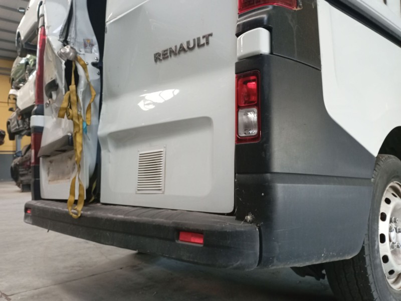 Recambio de paragolpes trasero para renault trafic iii furgoneta (fg_) 1.6 dci 120 (fgmb) referencia OEM IAM   