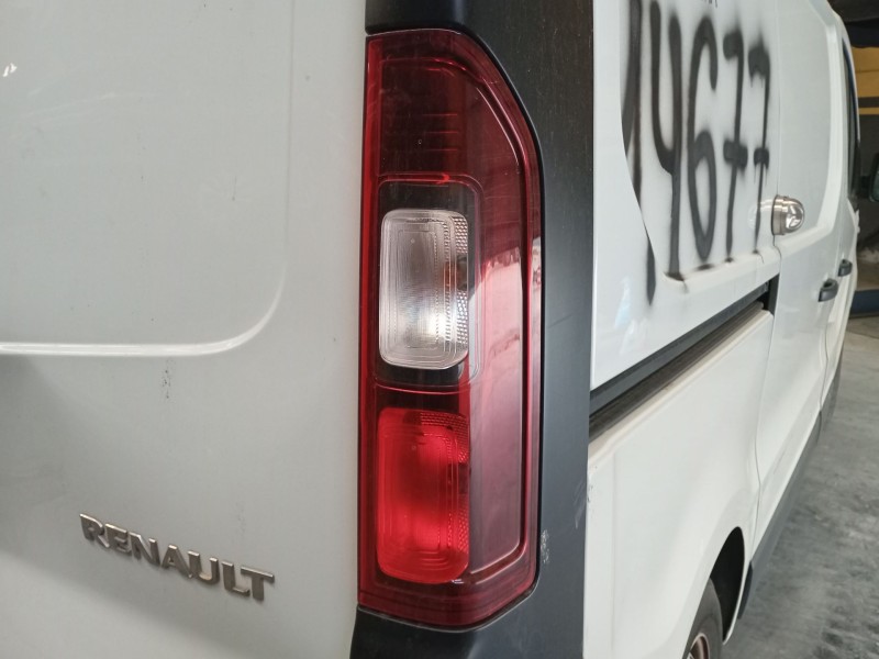 Recambio de piloto trasero derecho para renault trafic iii furgoneta (fg_) 1.6 dci 120 (fgmb) referencia OEM IAM   