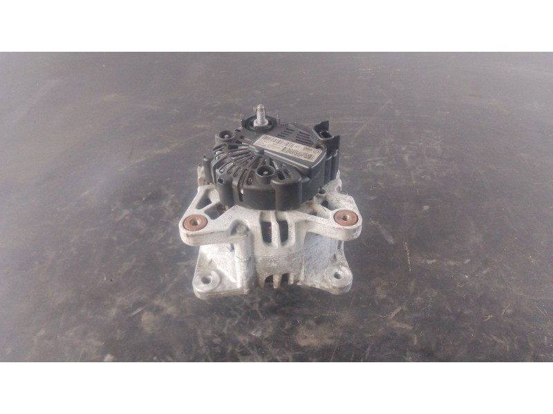 Recambio de alternador para renault megane iii hatchback (bz0/1_, b3_) 1.2 tce (bz2b, bz11) referencia OEM IAM   