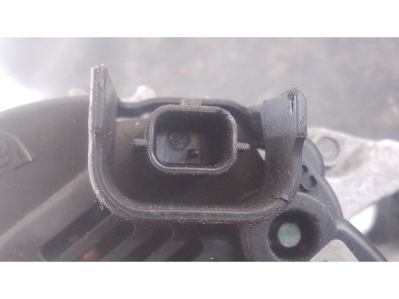 Recambio de alternador para renault megane iii hatchback (bz0/1_, b3_) 1.2 tce (bz2b, bz11) referencia OEM IAM   