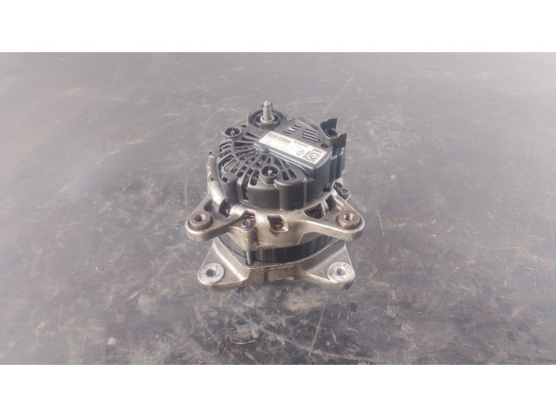 Recambio de alternador para renault captur i (j5_, h5_) 1.5 dci 90 referencia OEM IAM   