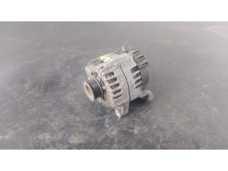 Recambio de alternador para bmw 1 (e81) 116 d referencia OEM IAM   