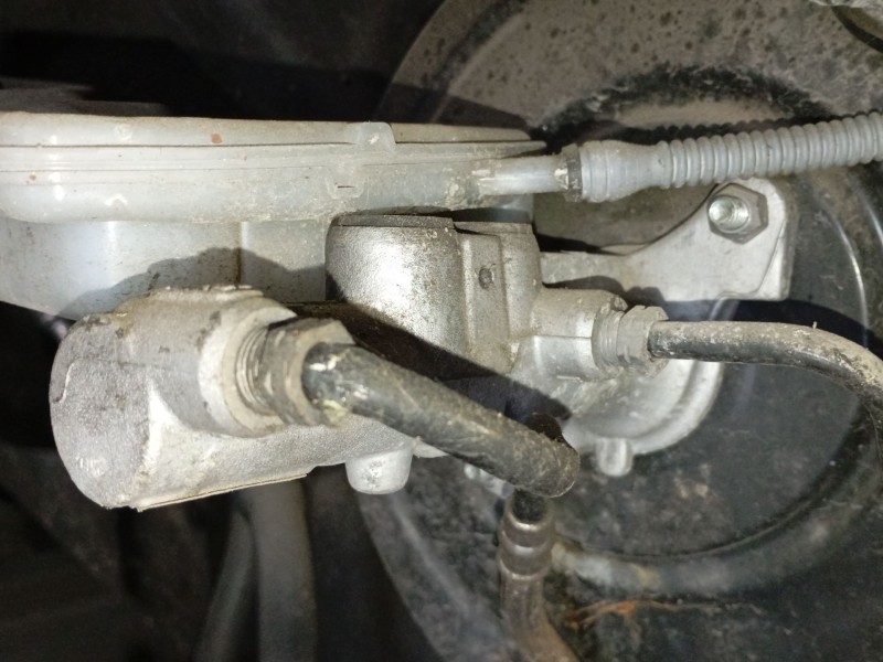 Recambio de bomba freno para renault trafic iii furgoneta (fg_) 1.6 dci 120 (fgmb) referencia OEM IAM   