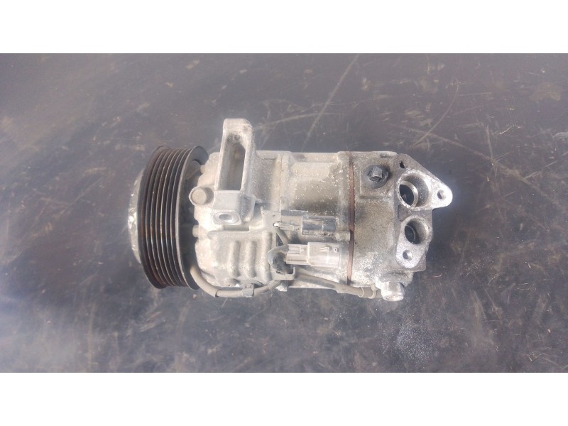 Recambio de compresor aire acondicionado para renault megane iii hatchback (bz0/1_, b3_) 1.2 tce (bz2b, bz11) referencia OEM IAM