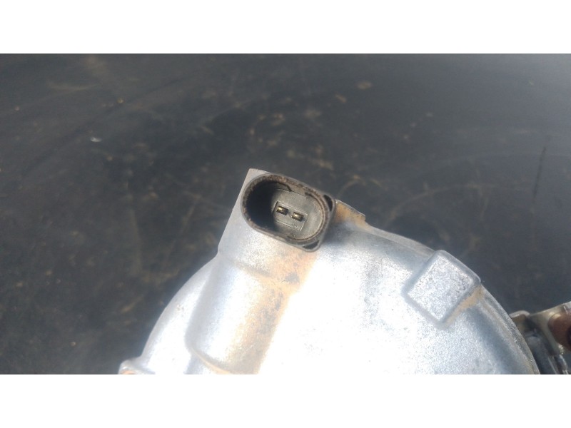 Recambio de compresor aire acondicionado para volkswagen crafter furgoneta (sy_, sx_) 2.0 tdi referencia OEM IAM 3Q0816803E  