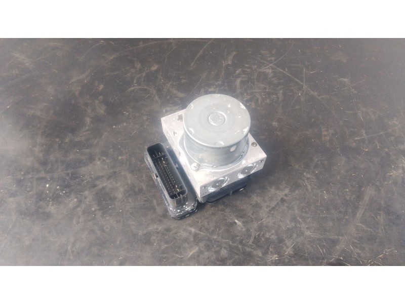 Recambio de abs para skoda kamiq (nw4) 1.0 tsi referencia OEM IAM 2Q0614517CP  