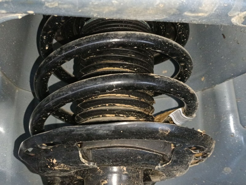 Recambio de amortiguador delantero izquierdo para ford focus iv (hn) 1.5 ecoblue referencia OEM IAM   