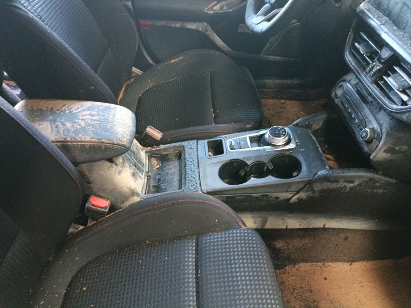 Recambio de consola central para ford focus iv (hn) 1.5 ecoblue referencia OEM IAM   