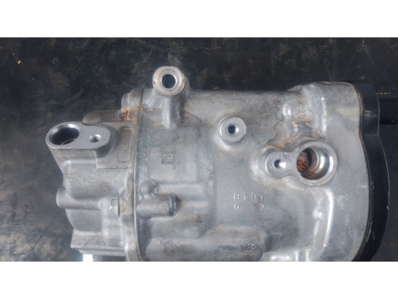 Recambio de compresor aire acondicionado para toyota corolla station wagon (_e21_) 1.8 vvti hybrid (zwe219) referencia OEM IAM  