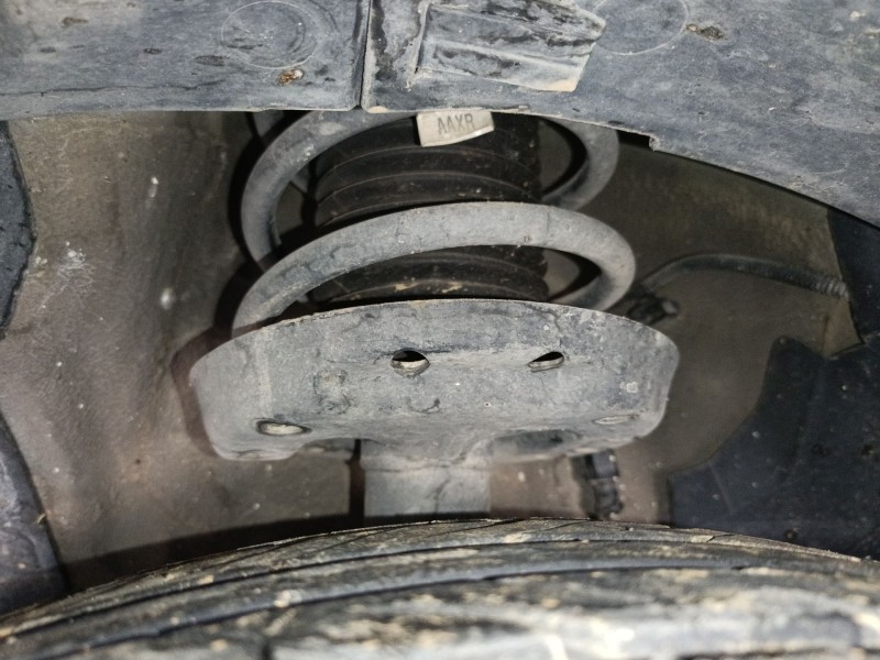 Recambio de amortiguador delantero izquierdo para opel corsa e (x15) 1.4 (08, 68) referencia OEM IAM   