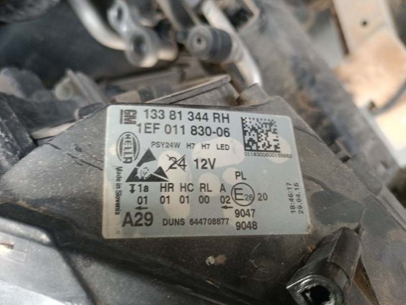 Recambio de faro derecho para opel corsa e (x15) 1.4 (08, 68) referencia OEM IAM 1EF01183006  