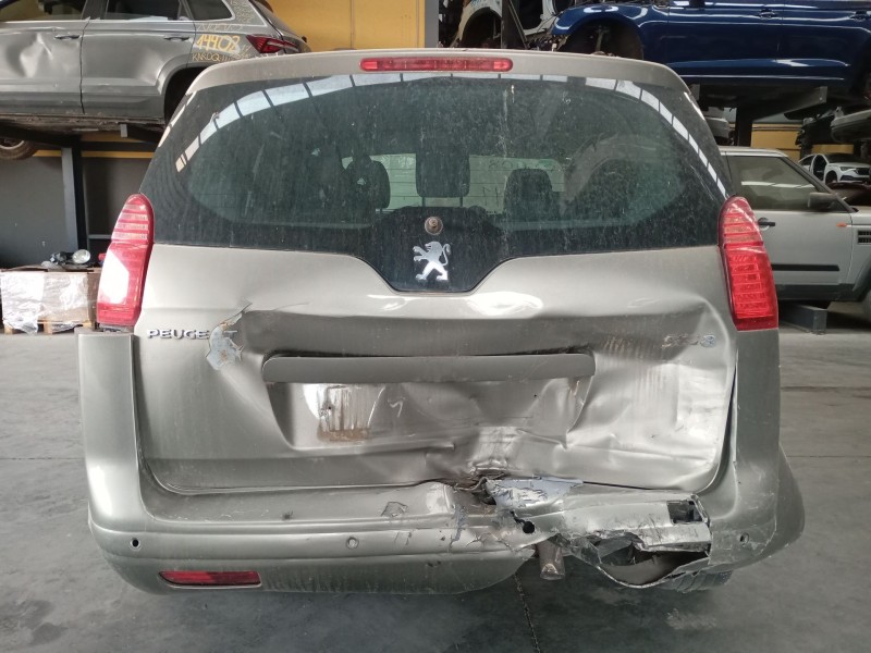 peugeot 5008 (0u_, 0e_) del año 2011