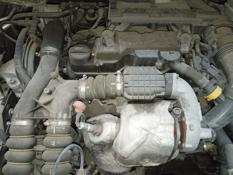 peugeot 5008 (0u_, 0e_) del año 2011