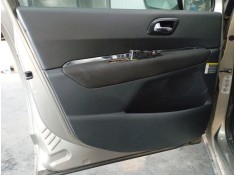GUARNECIDO PUERTA DELANTERA IZQUIERDA 