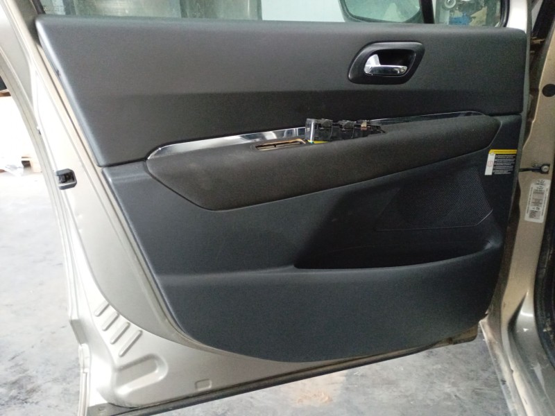 Recambio de guarnecido puerta delantera izquierda para peugeot 5008 (0u_, 0e_) 1.6 hdi referencia OEM IAM   