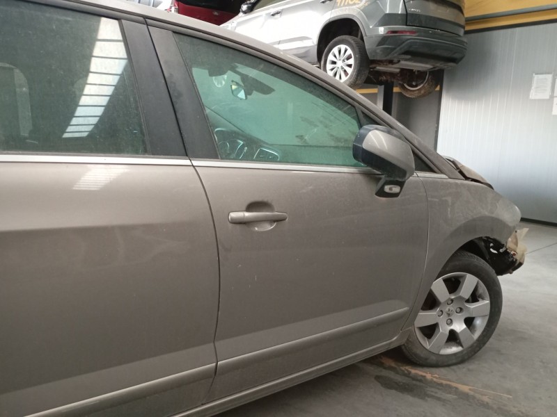 Recambio de puerta delantera derecha para peugeot 5008 (0u_, 0e_) 1.6 hdi referencia OEM IAM   