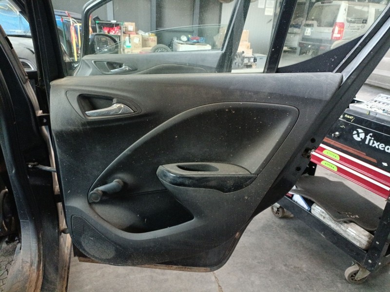 Recambio de guarnecido puerta trasera derecha para opel corsa e (x15) 1.4 (08, 68) referencia OEM IAM   