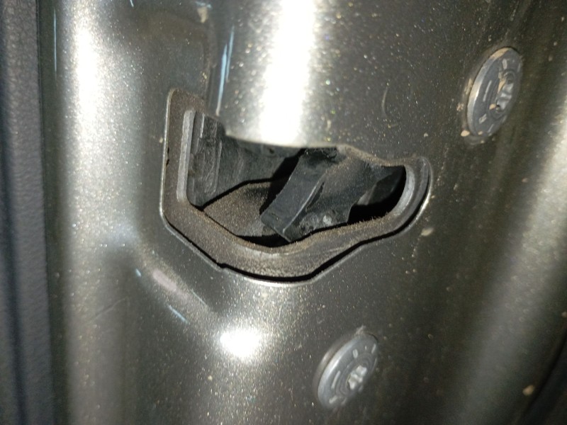 Recambio de cerradura puerta trasera derecha para peugeot 5008 (0u_, 0e_) 1.6 hdi referencia OEM IAM   