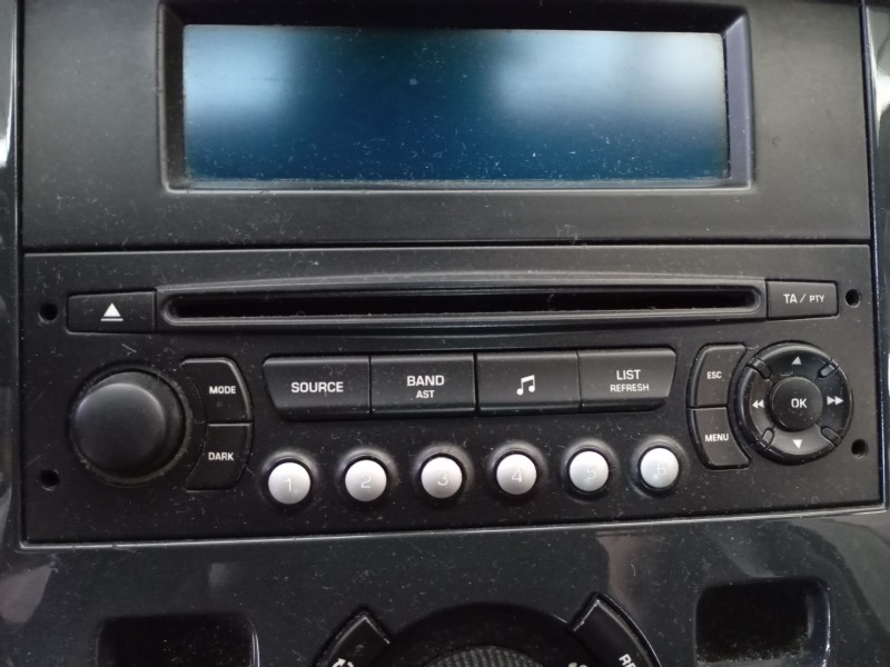 Recambio de sistema audio / radio cd para peugeot 5008 (0u_, 0e_) 1.6 hdi referencia OEM IAM   