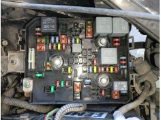 Recambio de caja reles / fusibles para opel corsa e (x15) 1.4 (08, 68) referencia OEM IAM   