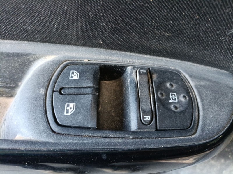 Recambio de mando elevalunas delantero izquierdo para opel corsa e (x15) 1.4 (08, 68) referencia OEM IAM   