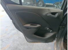 GUARNECIDO PUERTA TRASERA IZQUIERDA 