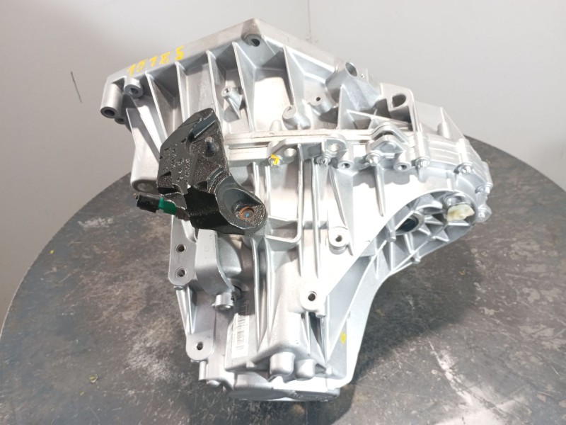Recambio de caja cambios para renault megane iii hatchback (bz0/1_, b3_) 1.2 tce (bz2b, bz11) referencia OEM IAM TL4068  