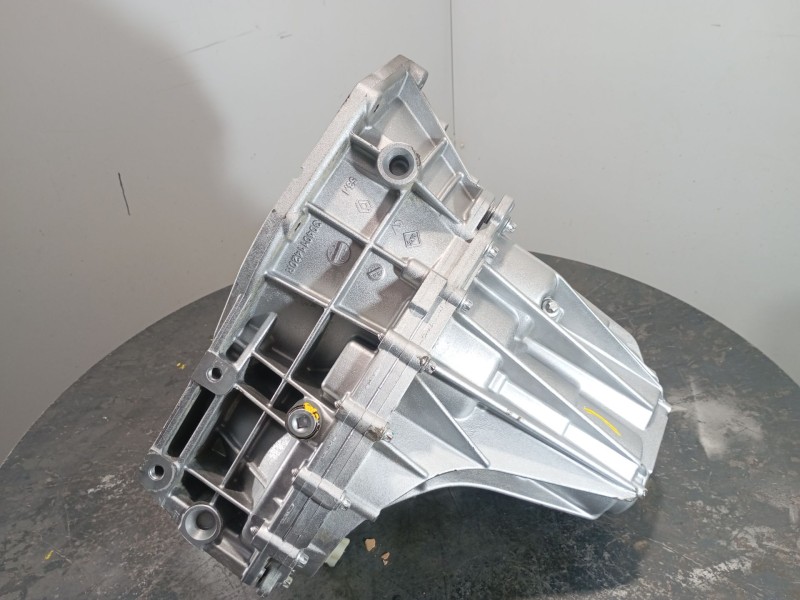 Recambio de caja cambios para renault megane iii hatchback (bz0/1_, b3_) 1.2 tce (bz2b, bz11) referencia OEM IAM TL4068  