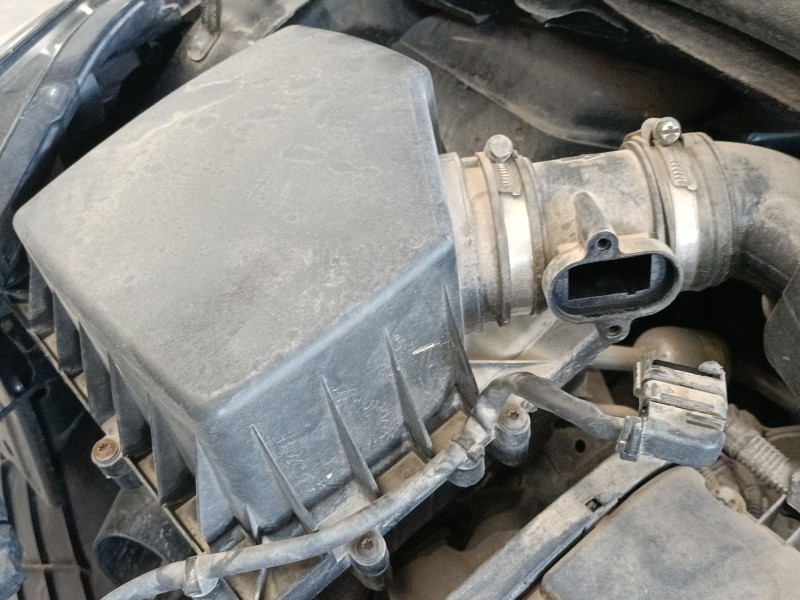 Recambio de filtro aire para opel corsa e (x15) 1.4 (08, 68) referencia OEM IAM   