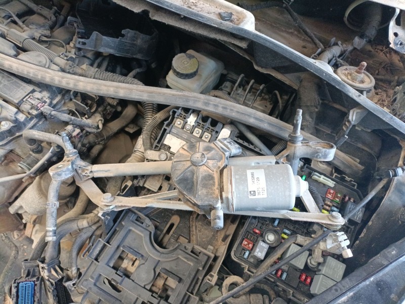 Recambio de motor limpia delantero para opel corsa e (x15) 1.4 (08, 68) referencia OEM IAM 13432685 367546129 