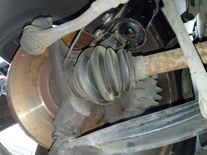 Recambio de mangueta delantera izquierda para peugeot 5008 (0u_, 0e_) 1.6 hdi referencia OEM IAM   