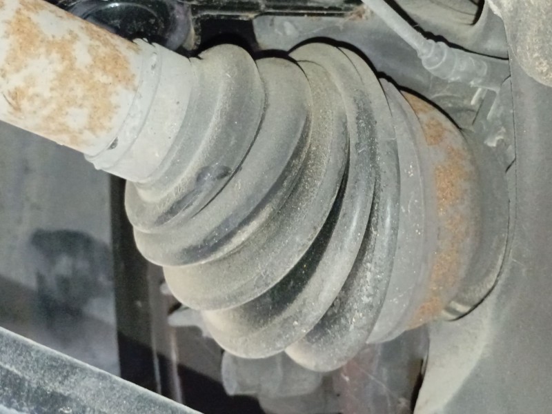 Recambio de transmision delantera derecha para peugeot 5008 (0u_, 0e_) 1.6 hdi referencia OEM IAM   