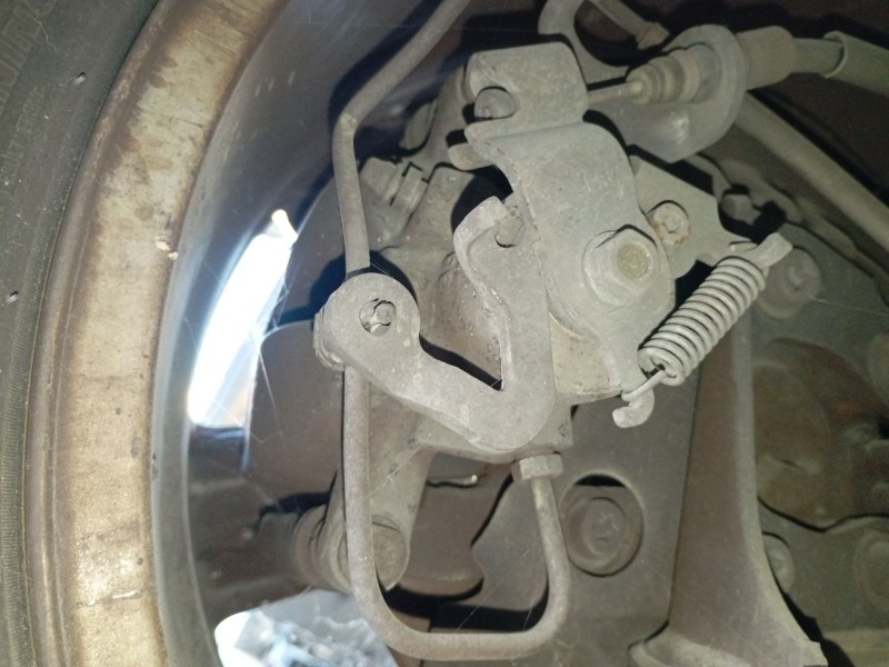 Recambio de pinza freno trasera izquierda para peugeot 5008 (0u_, 0e_) 1.6 hdi referencia OEM IAM   