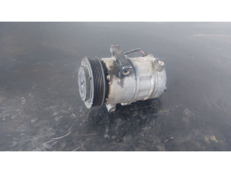 Recambio de compresor aire acondicionado para hyundai tucson (tl, tle) 2.0 crdi referencia OEM IAM 97701D7000  