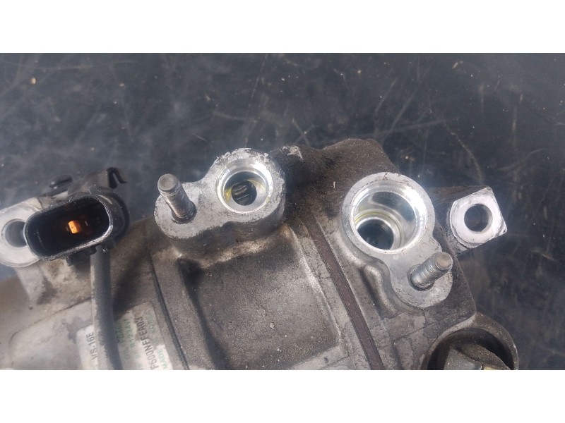 Recambio de compresor aire acondicionado para hyundai tucson (tl, tle) 2.0 crdi referencia OEM IAM 97701D7000  