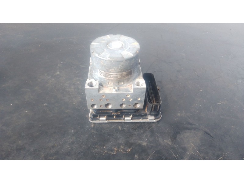 Recambio de abs para volkswagen tiguan (ad1, ax1) 2.0 tdi referencia OEM IAM 5Q0614517GA  