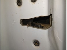 CERRADURA PUERTA TRASERA IZQUIERDA 