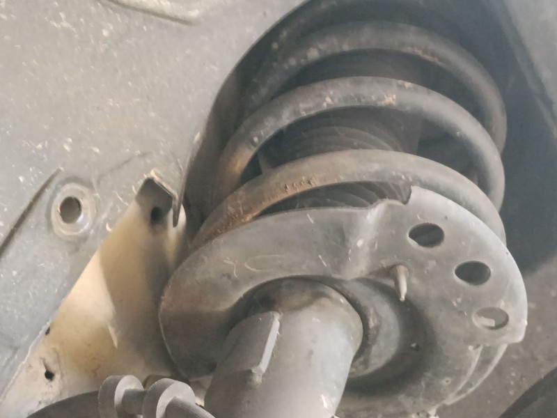 Recambio de amortiguador delantero izquierdo para ford tourneo connect / grand tourneo connect v408 monospace 1.6 tdci referenci