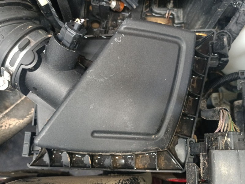 Recambio de filtro aire para ford ecosport 1.0 ecoboost referencia OEM IAM   