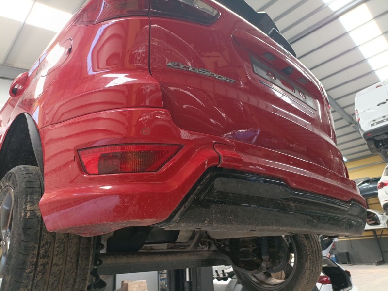 Recambio de paragolpes trasero para ford ecosport 1.0 ecoboost referencia OEM IAM   