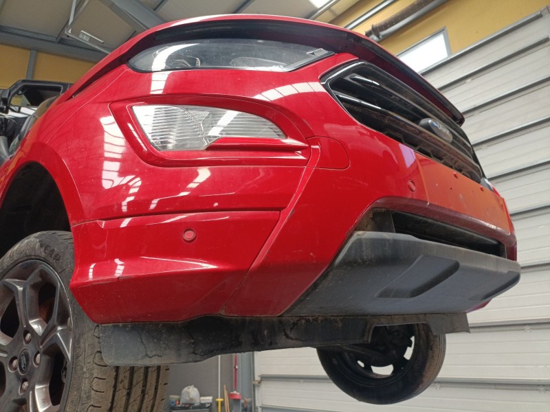 Recambio de paragolpes delantero para ford ecosport 1.0 ecoboost referencia OEM IAM   