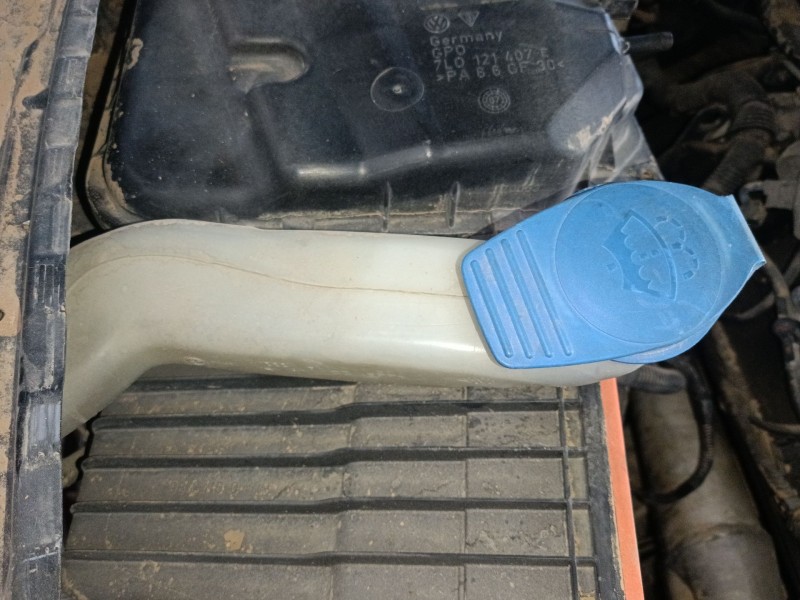 Recambio de deposito limpia para audi q7 (4lb) 3.0 tdi quattro referencia OEM IAM   